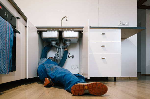 Professional Drain Cleaning technician working in Fernandina Beach, FL
